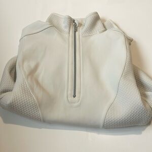 Lululemon Jacket/Sweatshirt